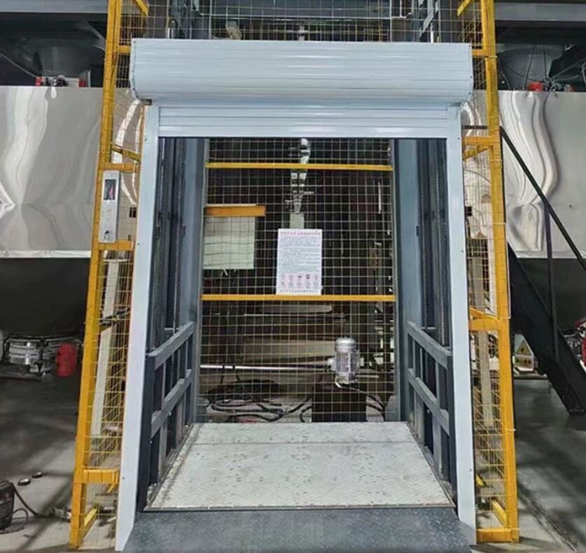 东台导轨式升降机